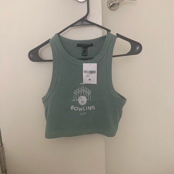 COPY - Embroidered crop tank - Picture 2 of 2